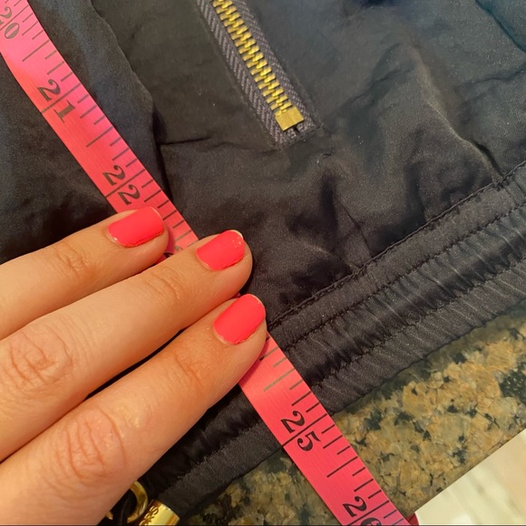 MICHAEL KORS lightweight oversized zip front jacket with gold hardware bomber - Picture 7 of 11